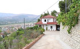 Vila Toska Berat